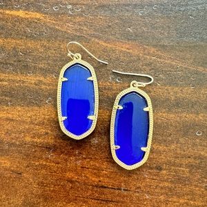 Kendra Scott Elle Gold Drop Earrings in Cobalt Cat’s Eye